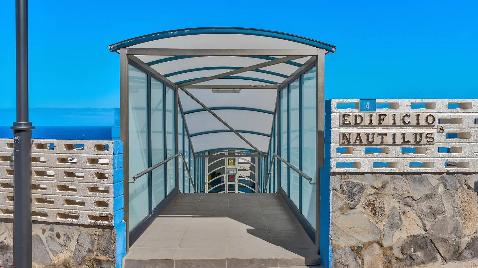 Apartment Apto Almar Bajamar - Entire Accommodation Spain